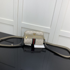 Gucci Satchel Bags